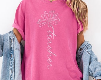 Flower Teacher Shirt | Floral Teacher Shirt | Cute Teacher Shirt | Minimalist Teacher Floral Shirt | Wildflower Teacher Tee | Teacher Gifts