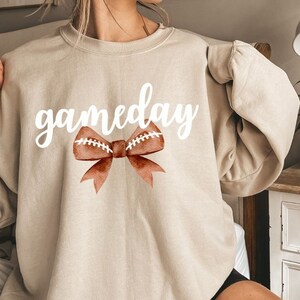 Football Gameday Sweatshirt | Coquette Football Game Day Sweatshirt | Football Crewneck Sweatshirt for Women & Girls | Cute Football Shirts