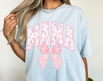 Coquette Bow Mama Shirt, Pink Bow T-shirt for Mom, Mothers Day Gift, Girly Mama Outfit, Baby Shower Gift for Expecting Mom, Mama Tshirt Bows