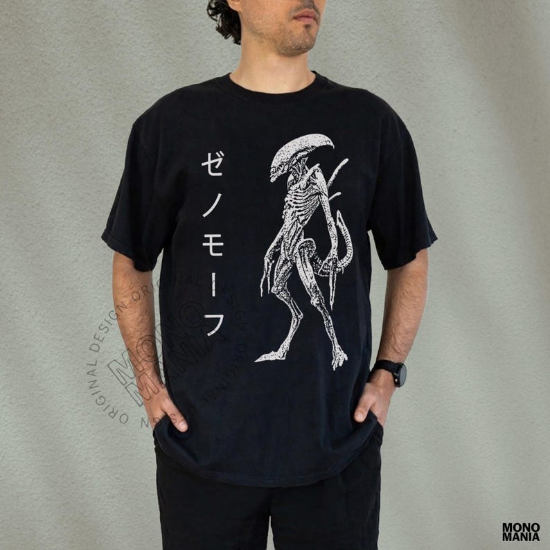 Vintage Alien T-shirt, Retro Japanese Alien Xenomorph Graphic Tee, Cool ...