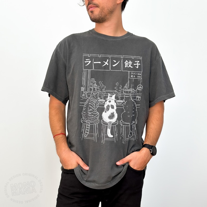 Cat Ramen Shirt, Funny Cat Tee, Comfort Colors Tee, Cat Lover Gift, Japanese Cat Shirt, Graphic Tee Cute, Japan Shirt, Foodie T-Shirt, Noodle Lover Gift, Ramen Noodles Tee, Anime Cat Shirt, Kawaii Cat Clothes, Gifts For Cat Mom