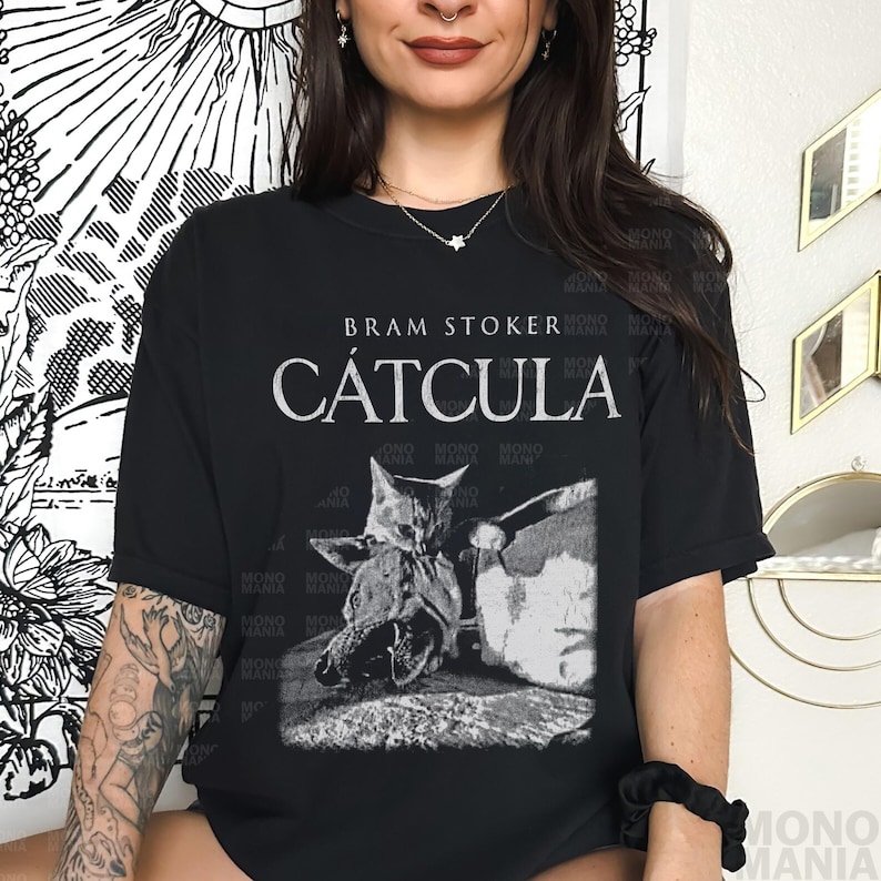 Cat Vampire shirt, Catcula tshirt, Funny Cat shirt, Grunge tshirt, Vintage Shirt, 80s, 90s, Retro, Witchy shirt, Goth, Emo, Punk shirt