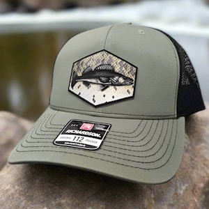 Richardson 112 Walleye Scales Fishing Trucker Hat