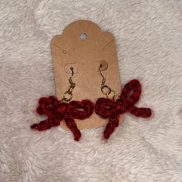 Crochet bow earrings, handmade romantic earrings, perfect for Valentine’s Day