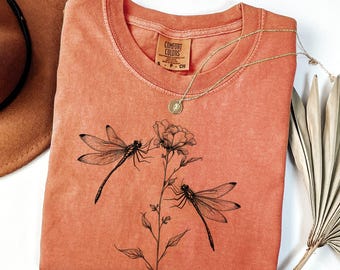 Comfort Colors® Dragonfly Shirt, Womens Dragonfly Floral Tshirt, Vintage Dragonfly Shirt, Botanical Shirt, Dragonfly Lover Gifts, Entomology