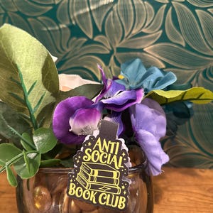 Anti-social magnetic bookmark