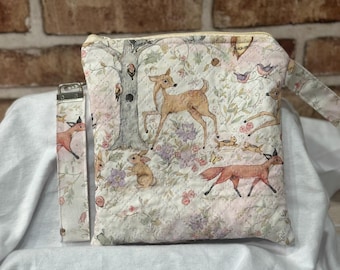 Estuche acolchado con estampado de animales del bosque: neceser, funda para Kindle, bolso con estampado de bosque