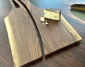Mooie handgemaakte Live Edge Black Walnut Nested Charcuterieplanken, charcuteriebord, serveerplank, dienblad, walnoot charcuteriebord