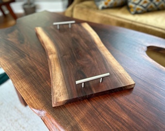 Mooie Live Edge Black Walnut charcuterieplank, charcuterieplank, snijplank, kaasplank, dienblad