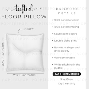Puede incluir: Un cojín de suelo blanco y afelpado, de 76,2 cm de ancho y largo, con una altura de 17,8 cm. El cojín tiene costuras blancas y está hecho de 100% poliéster. El texto de la imagen dice "tufted floor pillow".