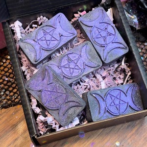Witchy Wax Melt Silicone Mold, Triple Moon Pentagram Gift Mold | Pentacle Wax Melts & Soap Bar Making, Lotion Bar, Bath And Body