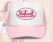 Y2K Rare Von Dutch Pink and White Cow print Trucker Hat never worn Von Dutch | Accessories | Y2k Rare Von Dutch Pink And White  main image 2