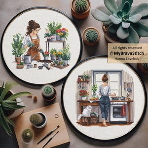 Puede incluir: Dos bastidores de bordado circulares con escenas detalladas. Uno muestra a una persona haciendo jardinería con plantas en macetas y una regadera. El otro muestra a una persona cocinando en una cocina con un gato. Texto: All rights reserved @MyBraveStitch Hanna Levchuk.