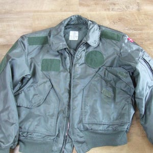 Chaqueta de vuelo CWU 45/P de la Real Fuerza Aérea Danesa, rara, de aramida (Alpha IND), talla grande.