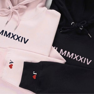 Custom Embroidered Roman Numeral Hoodie Couple Hoodies Personalized Valentine&#39;s Day Gift for Couples Anniversary Gift for her name on sleeve