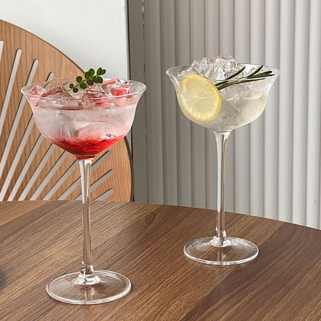 Cocktail Glasses Champagne Glasses Glass Cups Goblets Wine Glasses ...