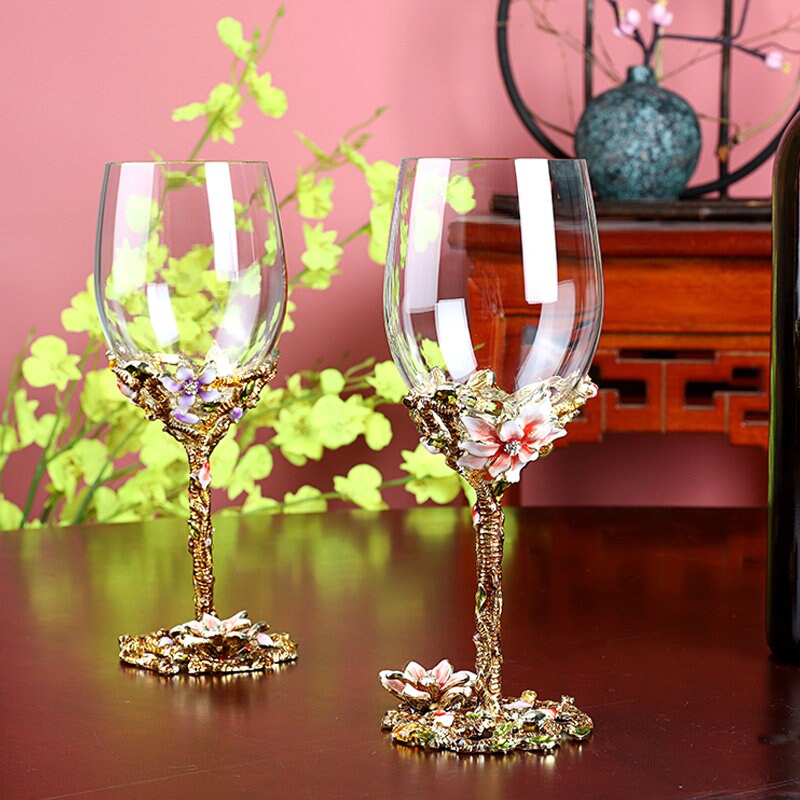 Highend Crystal Glass Red Wine Glasses Embossed Wine Glasses Retro Wine Glasses Luxury Goblets