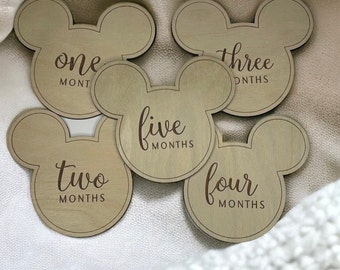 Marcadores de hitos mensuales de Mouse Wood Baby: accesorios para fotos