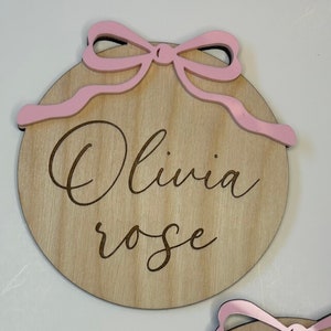Cartes d'étape interchangeables avec ruban en bois | Nom personnalisé, marqueur d'étape mensuelle pour bébé, cadeau de baby shower bohème, rubans