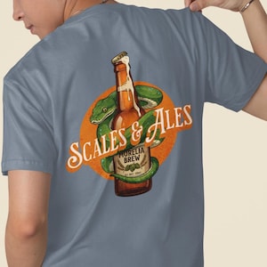 Maglietta Scales and Ales, Maglietta Comfort Colors con pitone arboricolo verde, Maglietta con serpente e birra, Regalo per amanti dei rettili, Maglietta grafica fronte-retro, Amante della birra