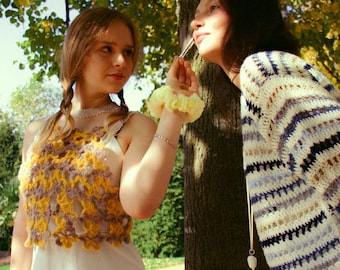 フルールトップのかぎ針編みパターン PDF | 重ね編みベストのパターン | 初級・中級者向けかぎ針編みトップ | デジタルダウンロード | DIY サマートップ