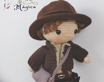 Indiana Jones Amigurumi