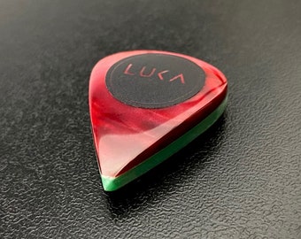 Handmade guitar pick in shape of teardrop made of red kirinite and green or black uhmwpe beautiful gift for guitarist - Red Triple Tear