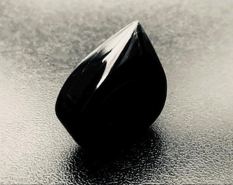 Handcrafted modern guitar pick in shape of jazz made of high performance peek material gift for guitarist by Luka - Peek Jazz XL