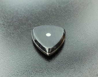 Handcrafted triple layer guitar pick made of titanium and peek in shape of flow, best gift for guitarist by Luka - Titanium Raven