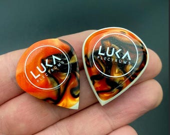 Handcrafted High Performance Guitar Butique Pick Made of Kirinite and Peek, Unique Gift for Musicians - Triple Bengal Tiger
