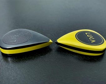 Unique modern guitar pick made of high performance torlon & peek material in shape of teradrop handmade by Luka - Hornet Teardrop