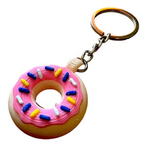 Sweet Treat Donut Keychain - Cute Foodie Accessory for Bag or Keys