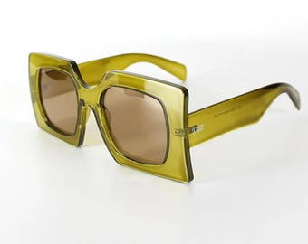 BIGG Olive Light Green Unisex Square Sunglasses, Polarized Lenses, UV400, Fashion Sunglasses, Sunglasses Goggles, Cool Women Accessories