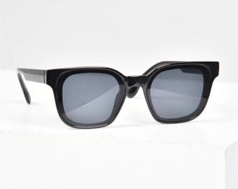 Betria Black Unisex Square Sunglasses, Polarized Lenses, UV400 Protection, Fashion Sunglasses, Sunglasses Goggles, Cool Women Accessories