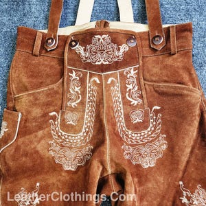 Men’s Traditional Brown Suede Lederhosen with Embroidered Suspenders | Bavarian Oktoberfest Shorts | Genuine Leather German Trachten Outfit