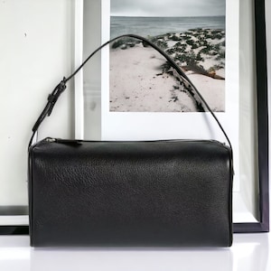 The Row Black Leather Pencil Bag Minimalist Bag With Handles Margaux 90s Bag Cowhide Bag Margaux Row Leather Shoulder Bag image 3