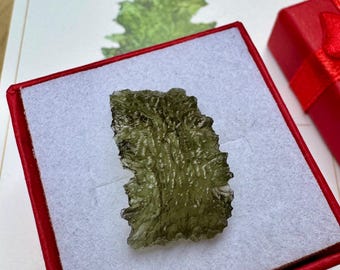 Pedra Besednice Moldavita: Ouriço de Cristal Bruto