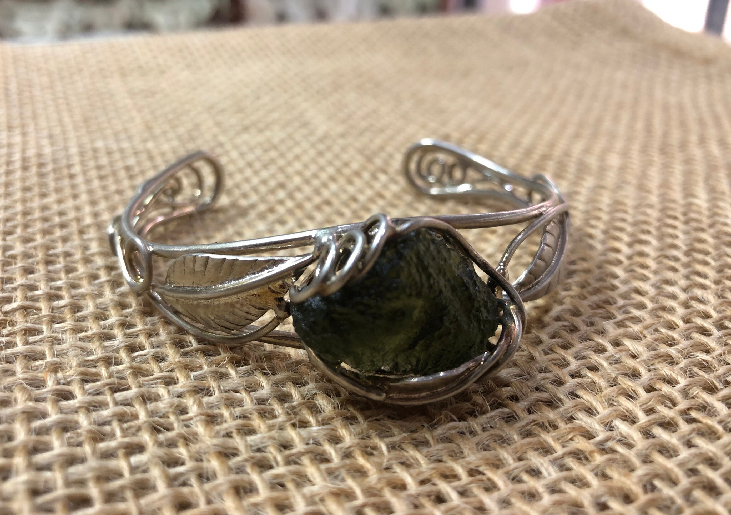 Genuine Moldavite Bracelet in 925 Sterling Silver. Meteorite