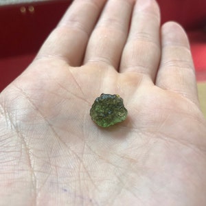 Äkta rå moldavitkristall: tjeckisk meteoritsten bild 10