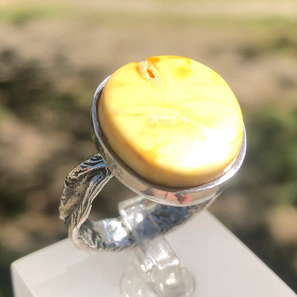 Rare White-Yellow Amber Ring in Textured 925 Silver | Handcrafted Jewelry For Women