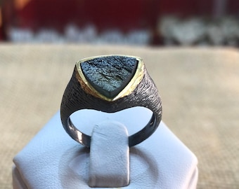 Handmade Silver Ring With 24k Gold Inchase 100% Natural Moldavite Ring Real Vltavin Ring in Silver 925 Genuine Moldavite Jwlery Healing Gem