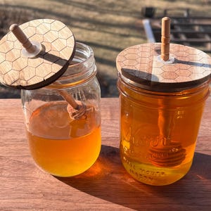 手作りのハニーディッパー蓋と6インチのハニーディッパー