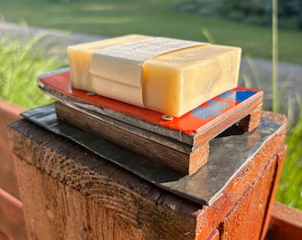 Ski Soap Dish & Soap