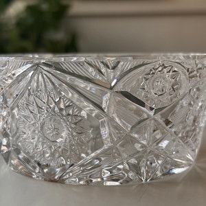 Vintage Cut Glass Star Pattern Small Dish/Candy Bowl/Trinket Bowl