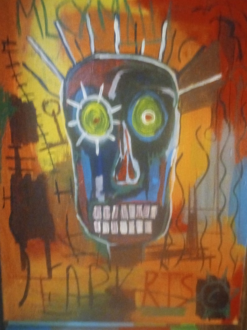 Puede incluir: Pintura abstracta de una calavera con una corona puntiaguda, ojos verdes y una boca blanca. El fondo es una mezcla de naranja, amarillo y marr&oacute;n con l&iacute;neas y garabatos negros. Las palabras "MILKMAN" y "DARK RIS" son visibles en la pintura.