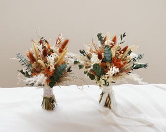 Rust+Burnet Orange+Cream+Green Mixed Dried Flower Bridal Bouquet. Autumn rural wedding bouquet. Eucalyptus pampas wedding bouquet.