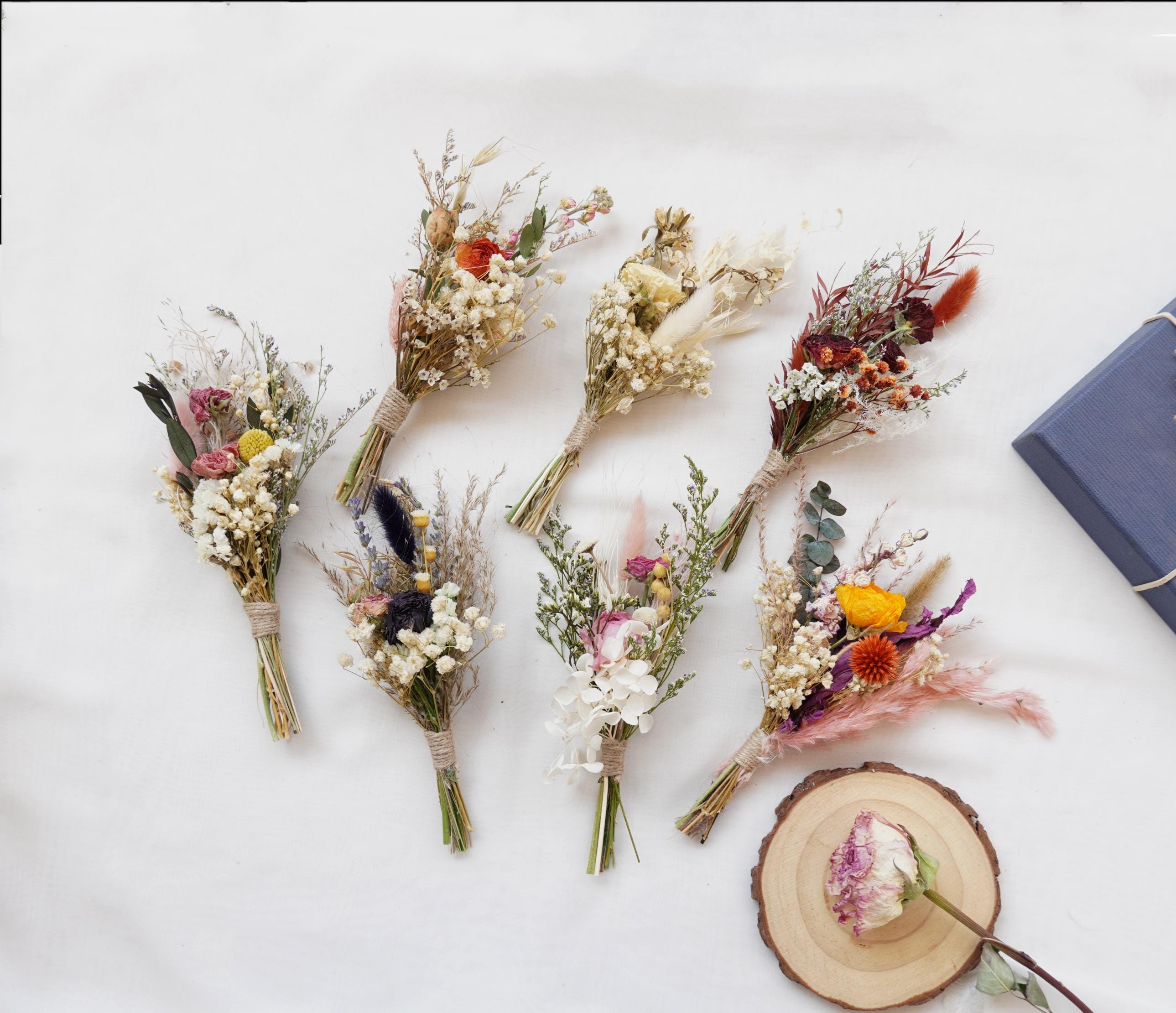 Mini dried flower bouquets, Christmas gifts, Bohemian wedding bouquets, email gifts, vase bouquets, invitation cards, bridal showers