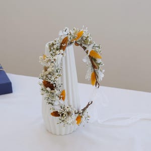 Trockenblumenkrone, Boho-Hochzeitskrone, Baby atmende Mädchenkrone, Gebrannte Orange + Gelbe Wildblumenkrone, Neugeborenenkrone, Brautkrone