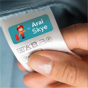 Naamstickers voor kleding en voorwerpen, gepersonaliseerde en waterdichte stickers met namen voor kinderen, school, etc.