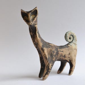 Funny valentine Cat  Handmade Ceramic Figurine Minimalist Home Decor Unique Cat Lover Gift Small Pottery Sculpture Modern Art Collectible